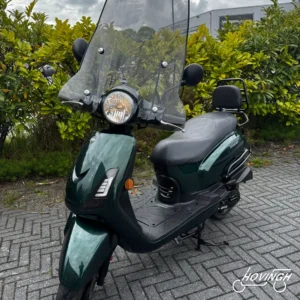 Sym Fiddle2 2020 Jaguar green — voorkant blauw kenteken te koop bij Hovingh Scooters Groningen