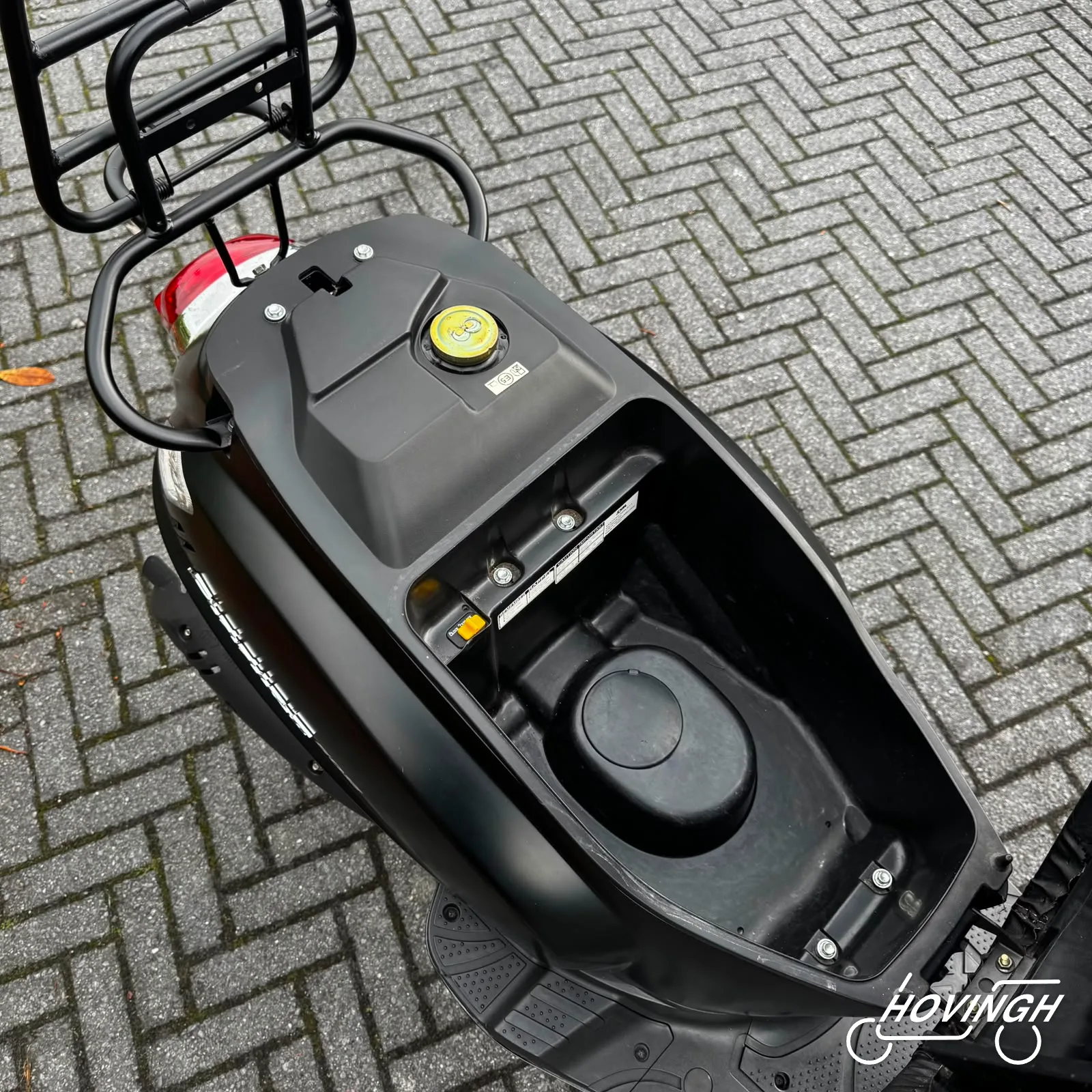 Sym Fiddle2 2022 opbergvak en bagageruimte