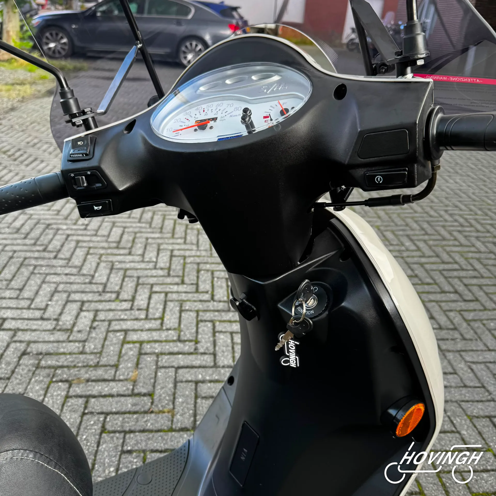 Sym Fiddle2 2021 contactslot en sleutelhanger