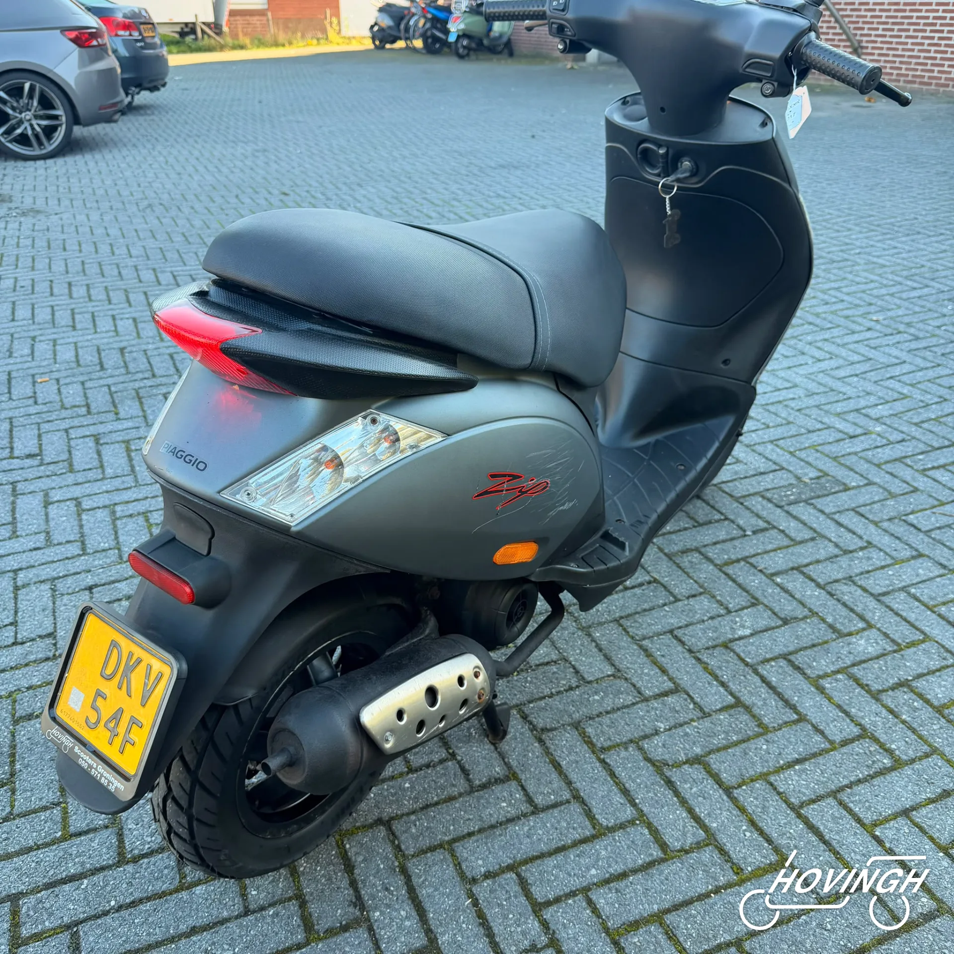 Piaggio Zip 4T 2017 nummerplaat geel kenteken