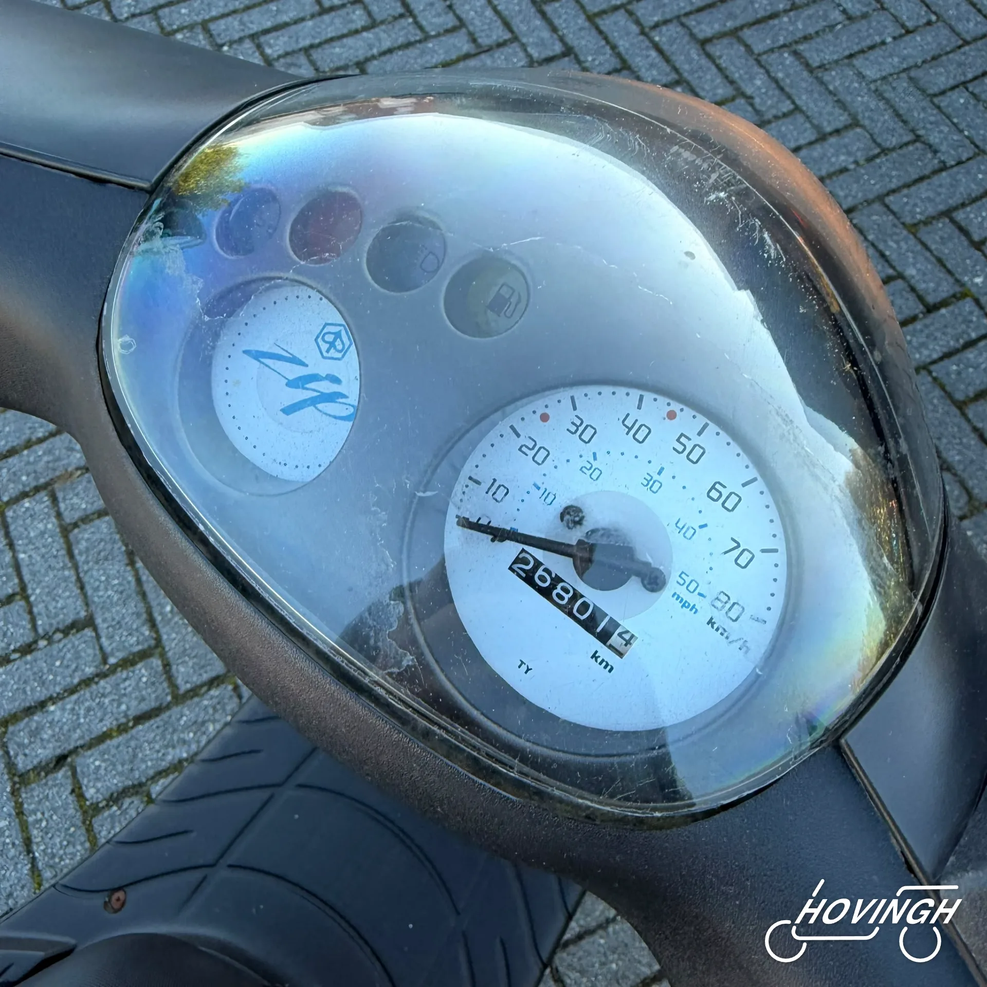 Piaggio Zip 4T 2017 nummerplaat geel kenteken
