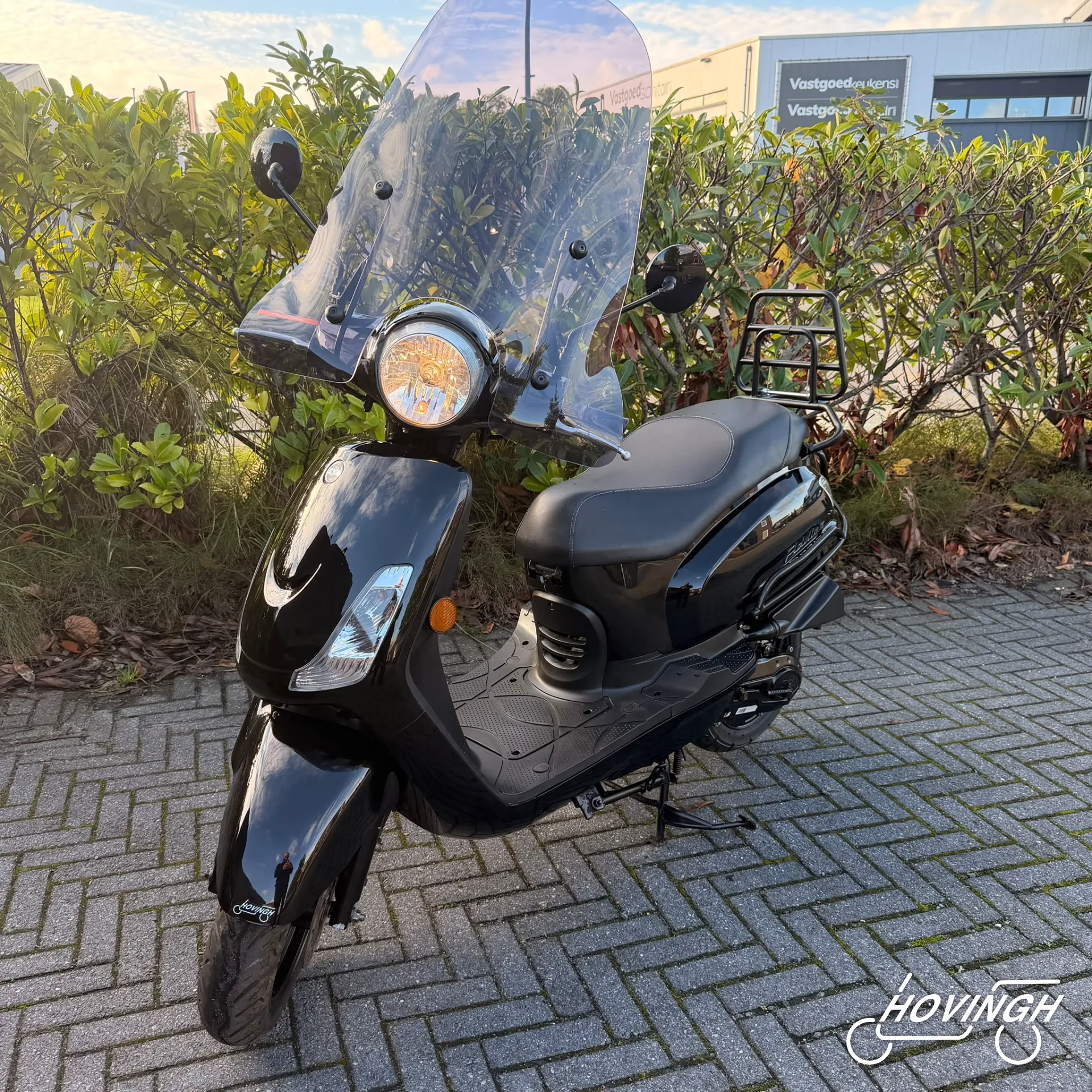 Sym Fiddle2 2020 Zwart — voorkant geel kenteken te koop bij Hovingh Scooters Groningen