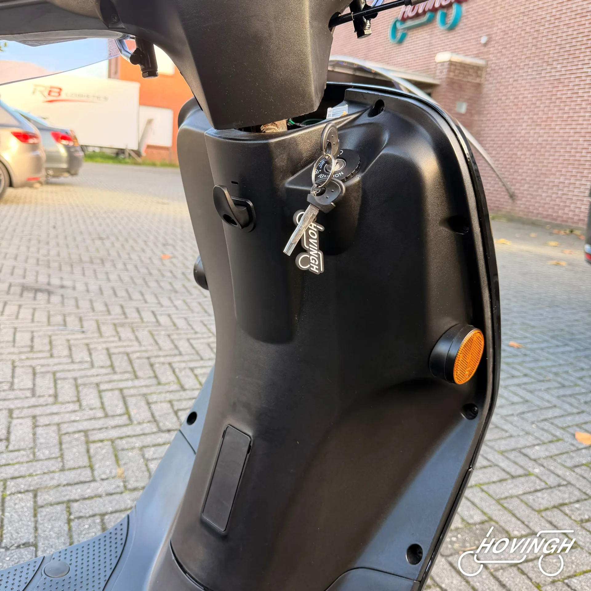 Sym Fiddle2 2020 contactslot en sleutelhanger