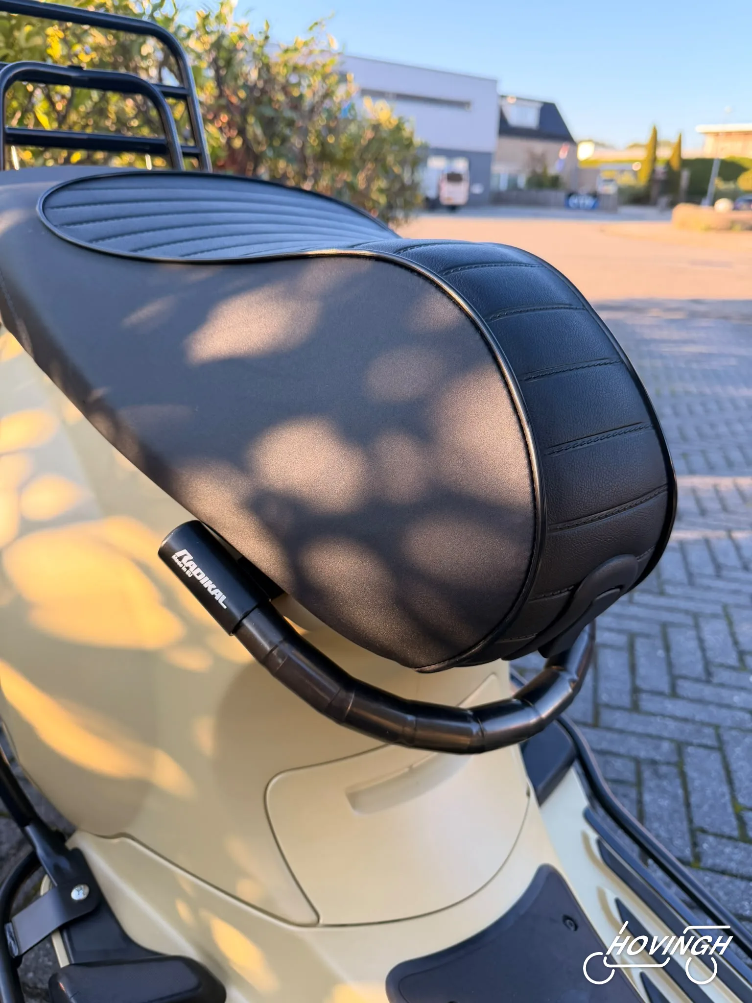 Vespa Sprint Custom paint 2021 zitplek en zadel
